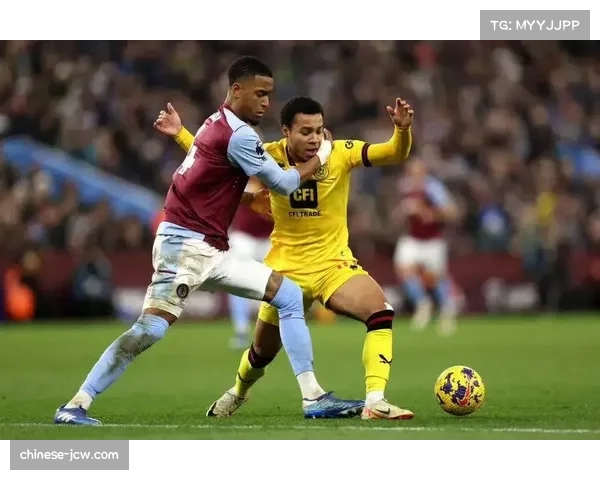 蒂莱曼斯成后撤组织核心 直塞能力助维拉进攻提速